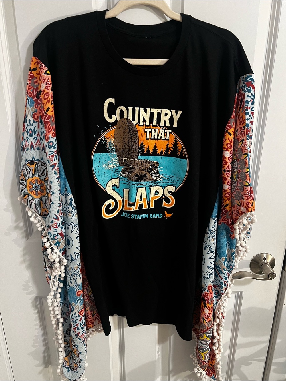 Country Graphic Tee - Black with Multicolor Kimono Sleeve Accents